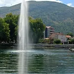 Centar 2 *