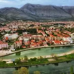 Centar 2 Apartment *